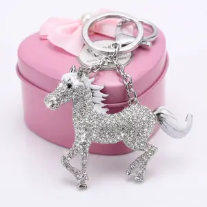 Premium Crystal Horse Charm Keychain - Sparkling Rhinestone Alloy Pendant ,8cm x 6cm Luxury Gift for Women, Durable 17g Metal Keyring with Chain, Elegant Horse Design for Handbag, Car, Keys - Perfect Birthday Gift,Valentine's Day Gift, Anniversary Gift ti