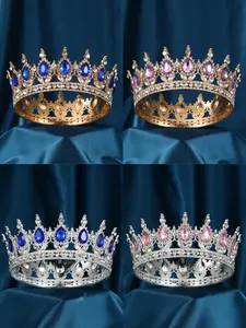 Women's Crown Ring, Royal Zinc Alloy Style, Round Design, Embedded Gemstone, Luxurious Elegance, Fashion Accessory