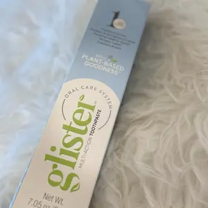 1pcs glister toothpaste 1pcs glister toothpaste