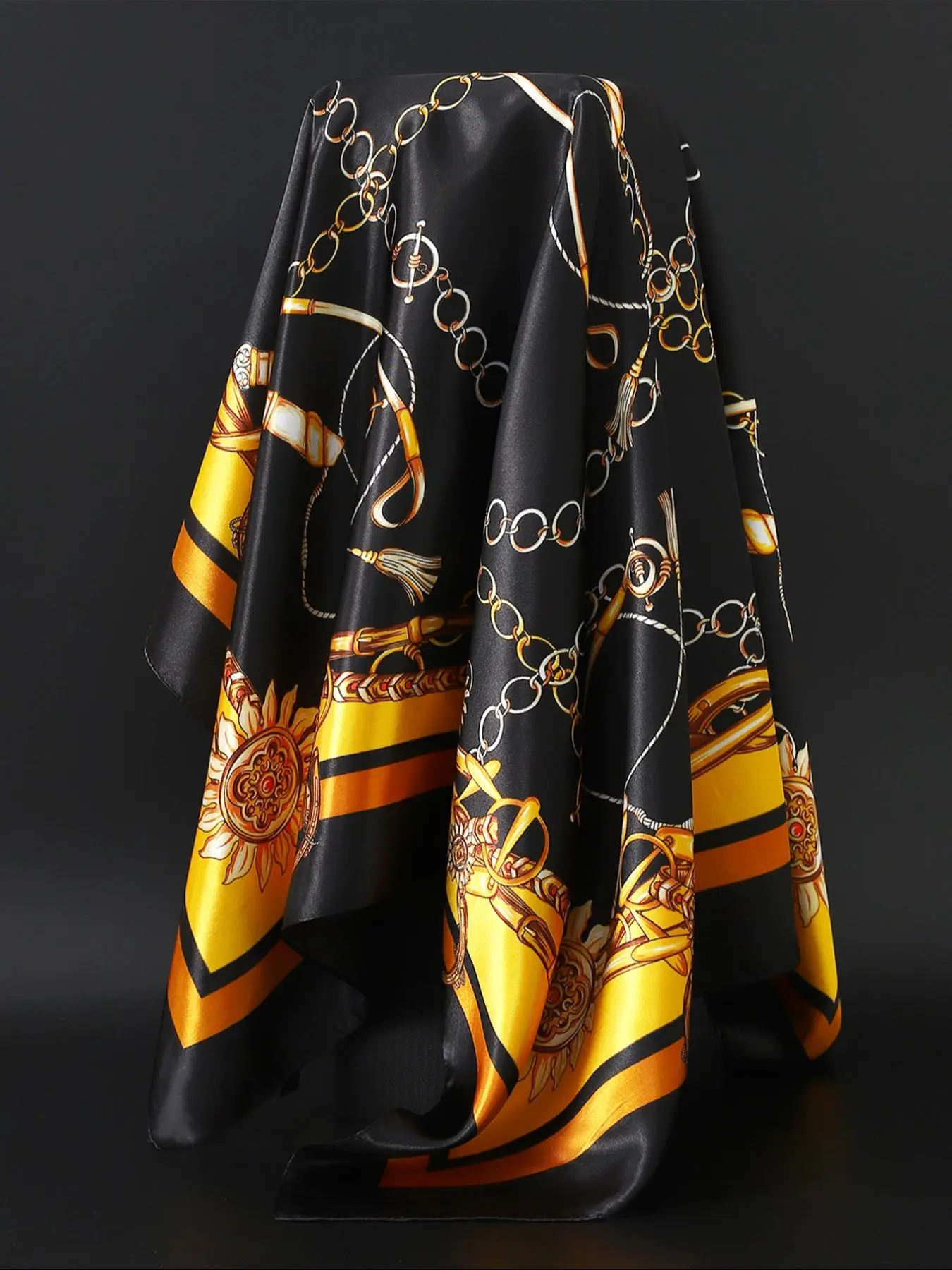 Fashionable Ethnic Pattern Print Square Scarf, Unique Patterns Versatile Soft Comfortable Fashion Neck Shawl for Women & Men, Casual Versatile Scarf for All Seasons, Head Wrap, Decorative Scarf