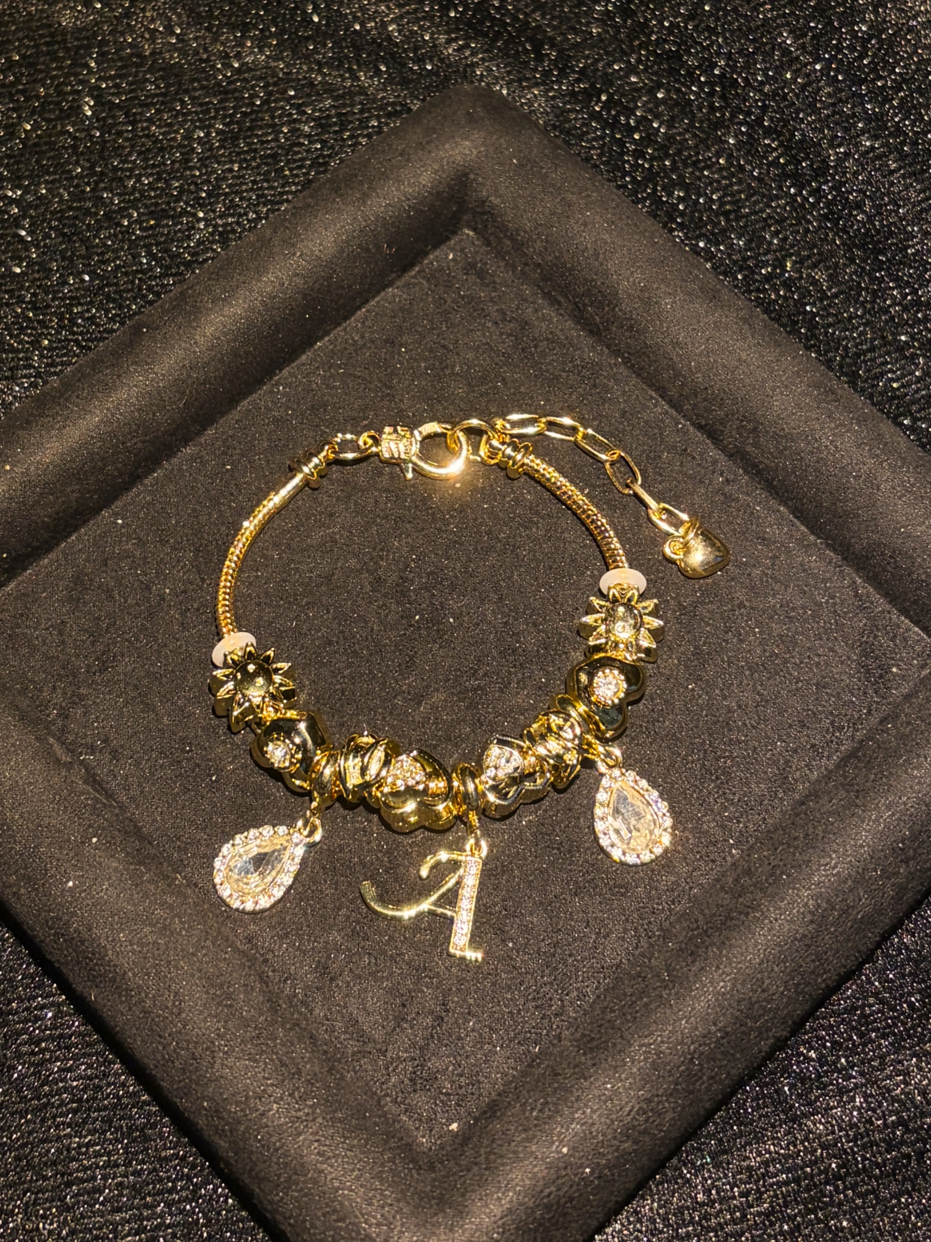 Gold‑Tone Initial Letter Charm Bracelet for Women, A‑Z Alphabet Snake Chain Beaded Bracelet with Crystal Teardrop Charms, Personalized Jewelry Gift for Birthday Anniversary