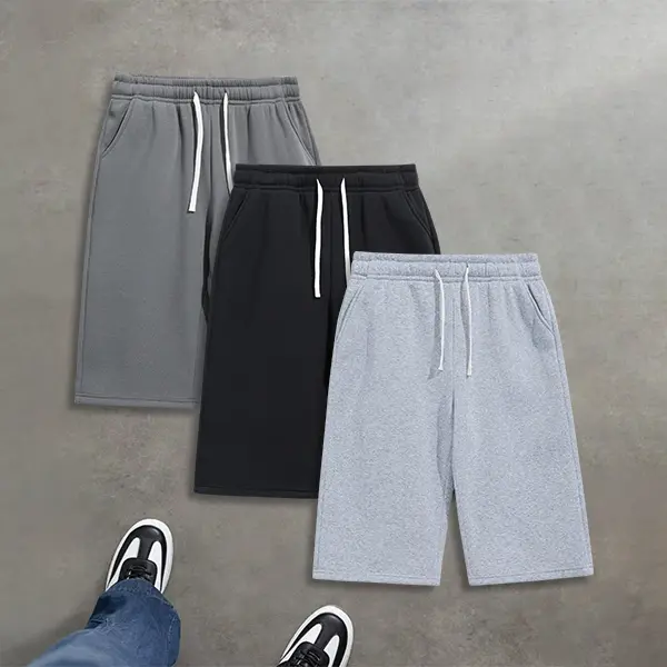 Men’s 3-piece summer set featuring a solid-color, simple three-quarter shorts; casual, loose, versatile, trendy high-street/street-style pants for men—handsome wear.