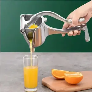 Multifunctional Handheld Fruit Juice Squeezer Manual Portable Juicer Easy Fresh Juice Extractor Ideal for Kitchen Party Christmas New Year Gift