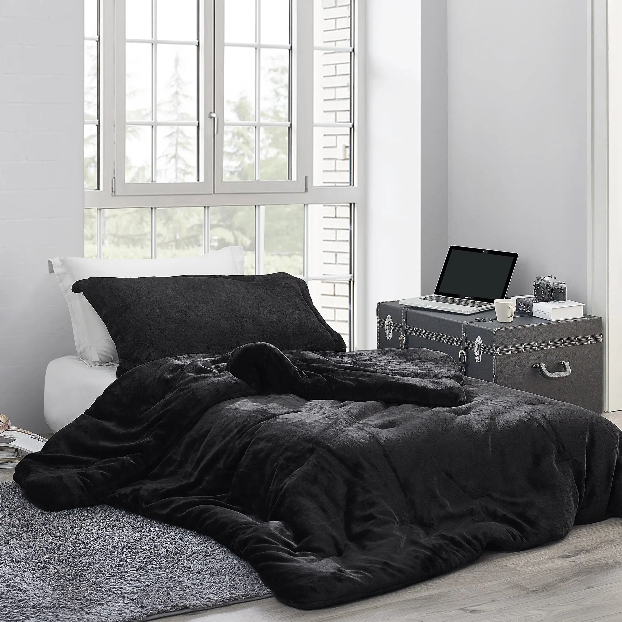 Coma Inducer Oversized Comforter Set - Me Sooo Comfy - Black