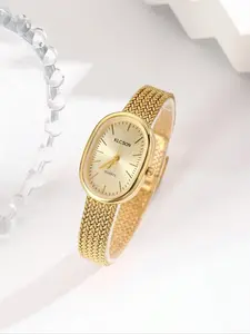 Ladies Vintage Oval Quartz Watch with Elegant Small Dial, Stylish Design with Band, Perfect for All Seasons, Modern Fashionable Wristwatch