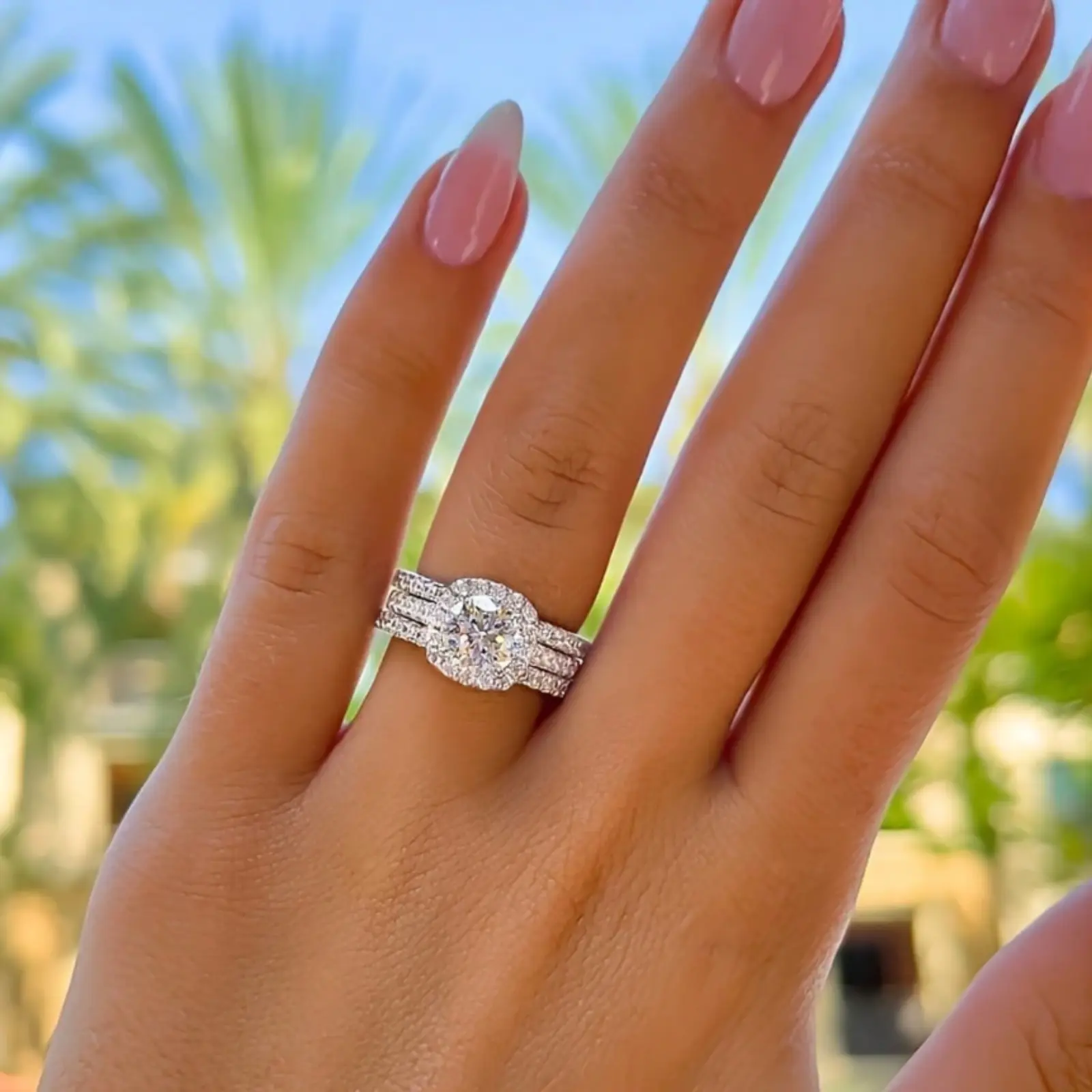 Set of 3 classic style princess cut square diamond engagement rings for women, mixed stone, suitable for everyday wear and wedding, ideal gift for Valentine's Day or Mother's Day