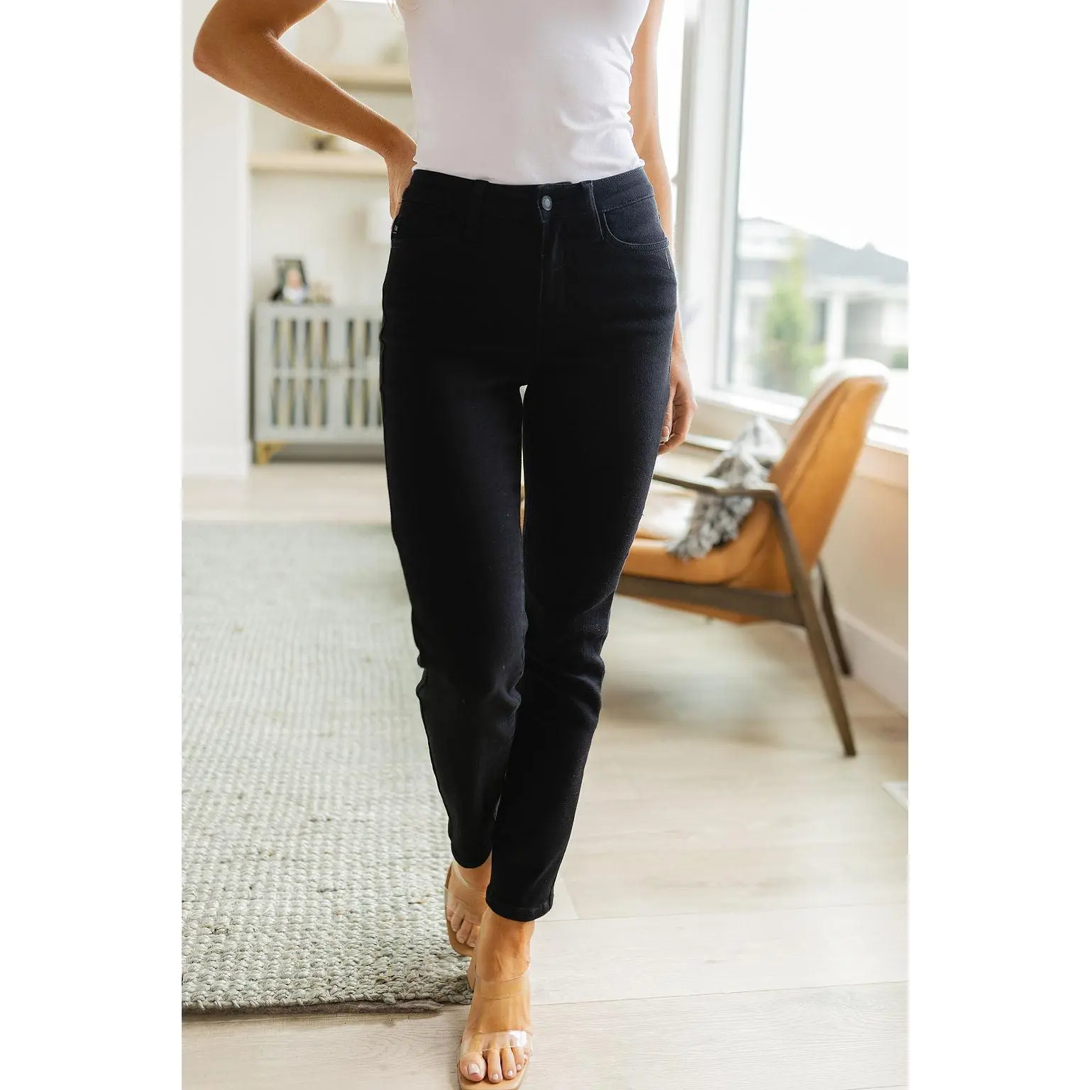 Judy Blue Edith Mid Rise Slim Jeans Black