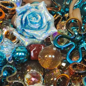 Mixed acrylic bead set, suitable for DIY projects and bracelet making, large pack, multiple colors, a choice for handmade crafts