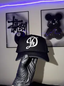 LA BLACK CRYSTAL HAT