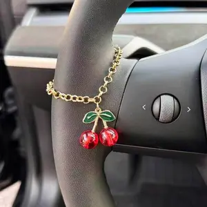 Fashion Cherry Car Accessories Keychain, Trendy Steering Wheel Chain, Car Pendant, Interior Decor, Car Interior Decoration, Hand Chain, Automotive Decorative Accessories, Alloy Material