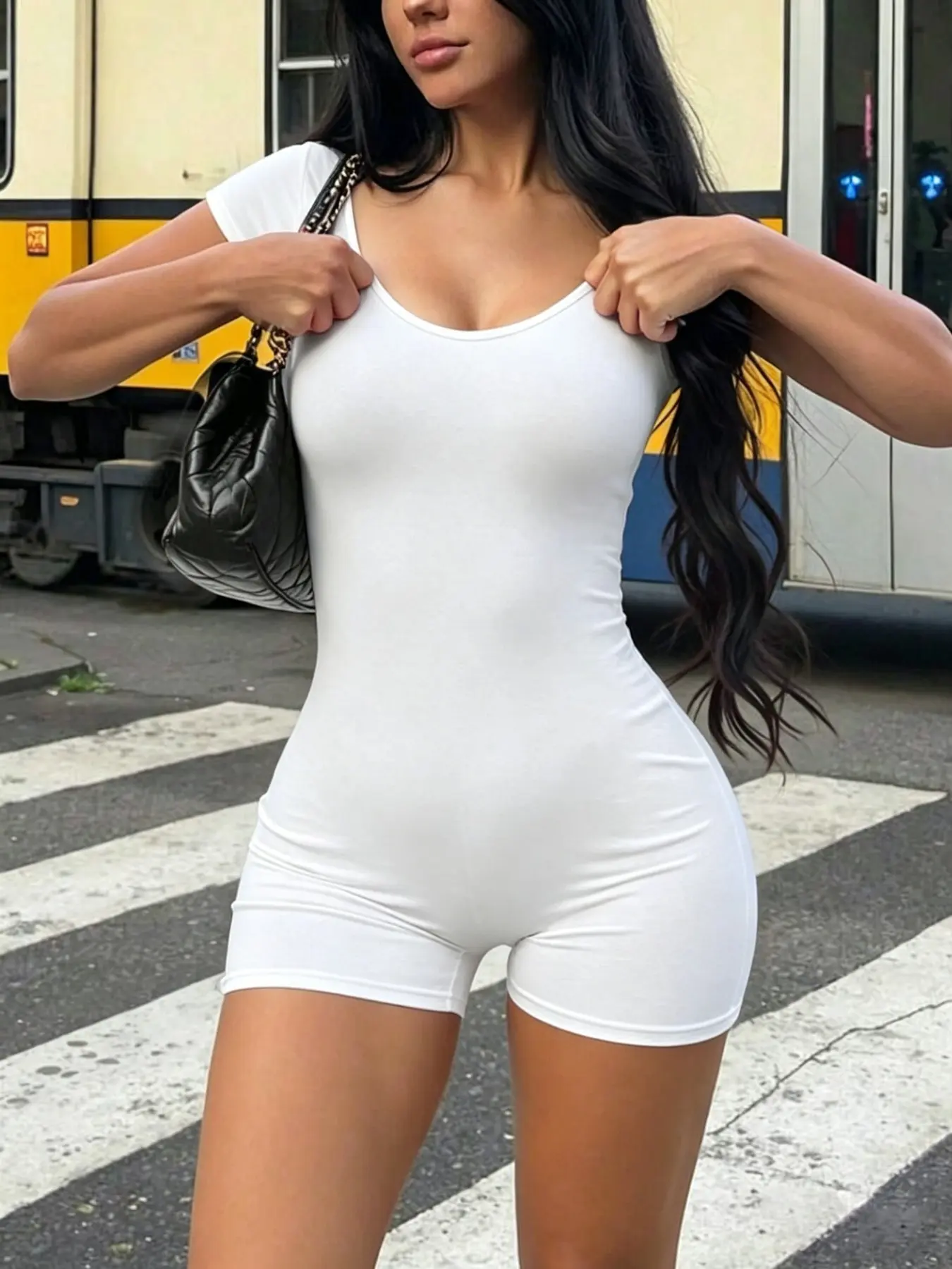 TikTok Viral 2026 Women's Solid Color Short Sleeve Rompers, Bodycon Jumpsuit, Scoop Neck Slim Fit Unitard Shorts, Y2K Minimalist Aesthetic Streetwear, Daily Wear, Casual Outings, Street Style - Summer Outfits for Teen Girls & Young Women