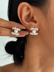 Elegant Cute Double C-Shaped Earrings with Zircon and Faux Pearls, Perfect for Daily Wear and Parties, Gift Idea for Birthdays and Valentine's Day, Hoop Earrings
