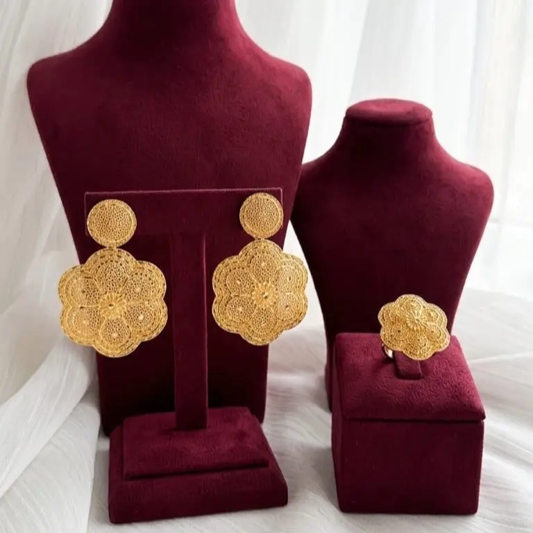 Gold plated 24k earrings+ring beautiful to wear for any events