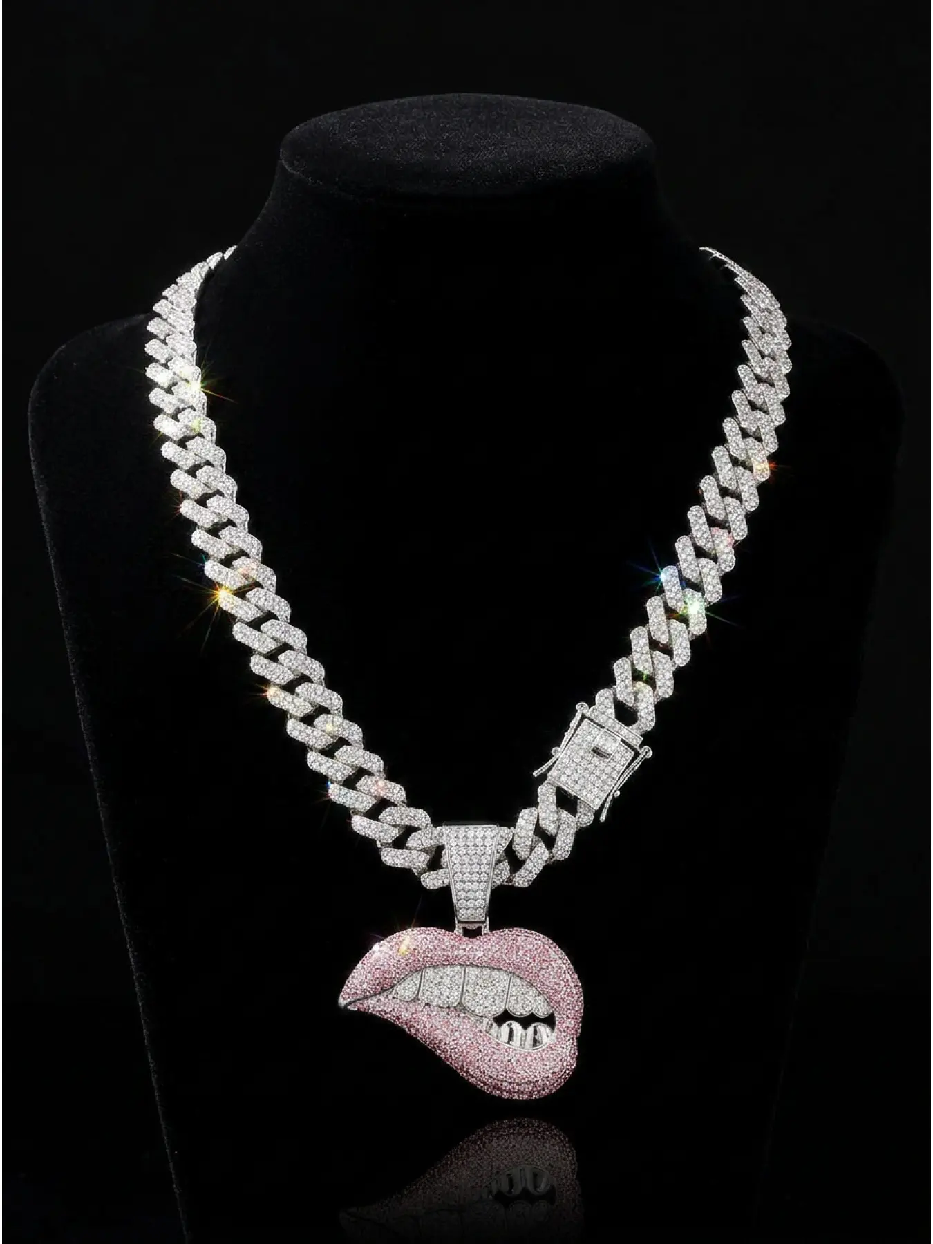 Sparkling Pink "Bitten Lip" Pendant Cuban Chain  Fully Iced-Out Hip-Hop Alloy Necklace: The Ultimate Choice for Parties and Streetwear Herringbone Choker Necklace