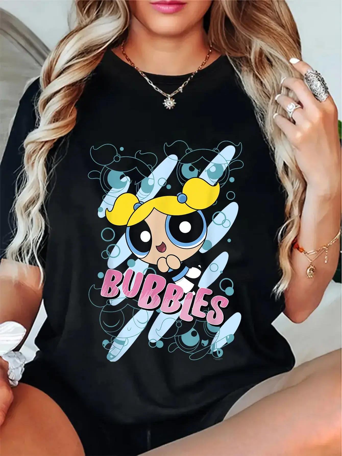 The Powerpuff Girls Bubbles Moves T-Shirt