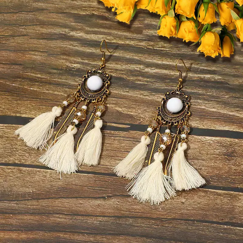H3699 antique gold white tassel