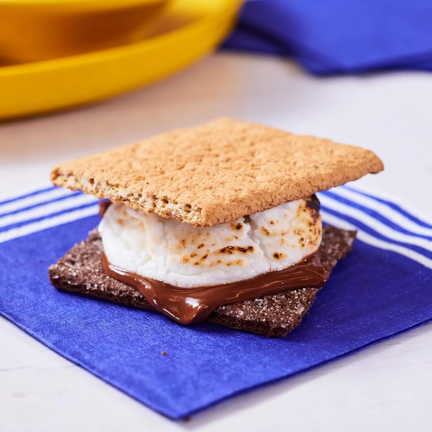 Fresh Stacks Chocolate Graham Crackers, Travel Snacks, 12.2 oz (6 Multi Snack Packs)