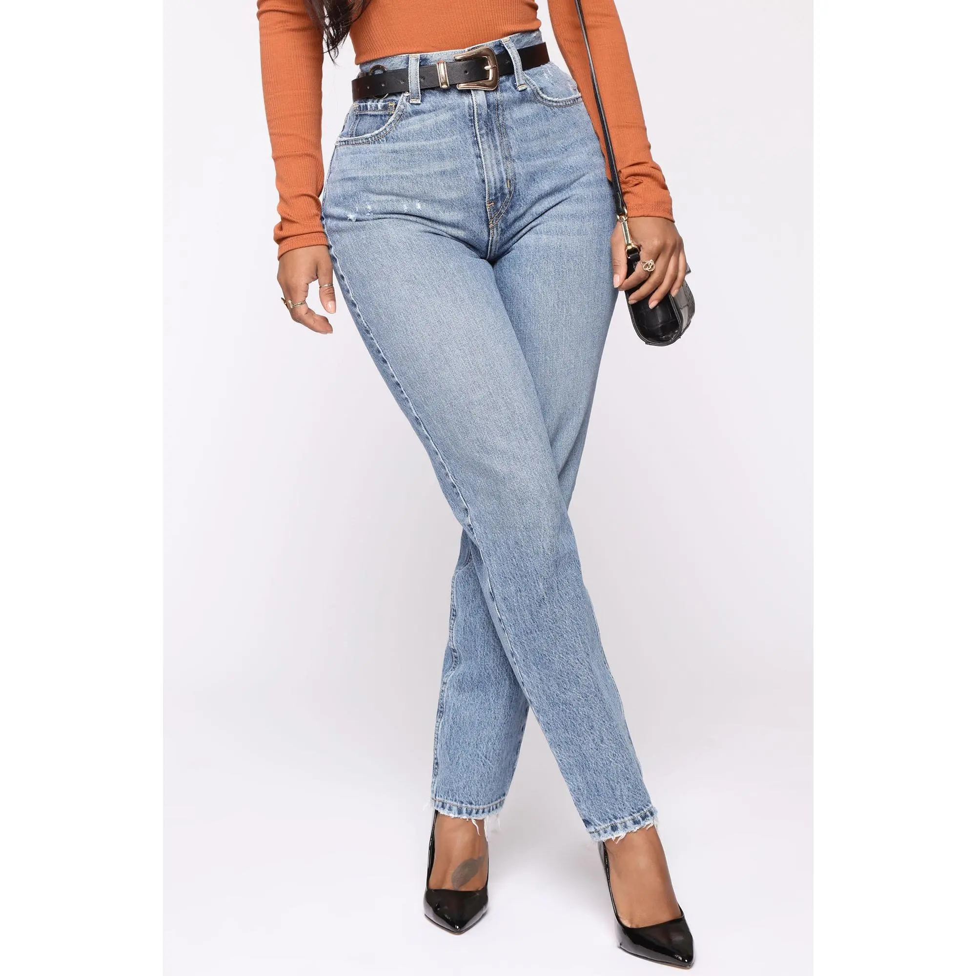 Very Special High Rise Mom Jeans - Medium Wash