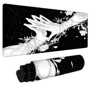 Creative Hold Hands Pattern Mouse Pad, 1 Count Large Desk Mat With Non-Slip Rubber Base, Stitched Edges Desk Computer Keyboard Pad, Ideal Gift Choice, Non Slip Mousepad