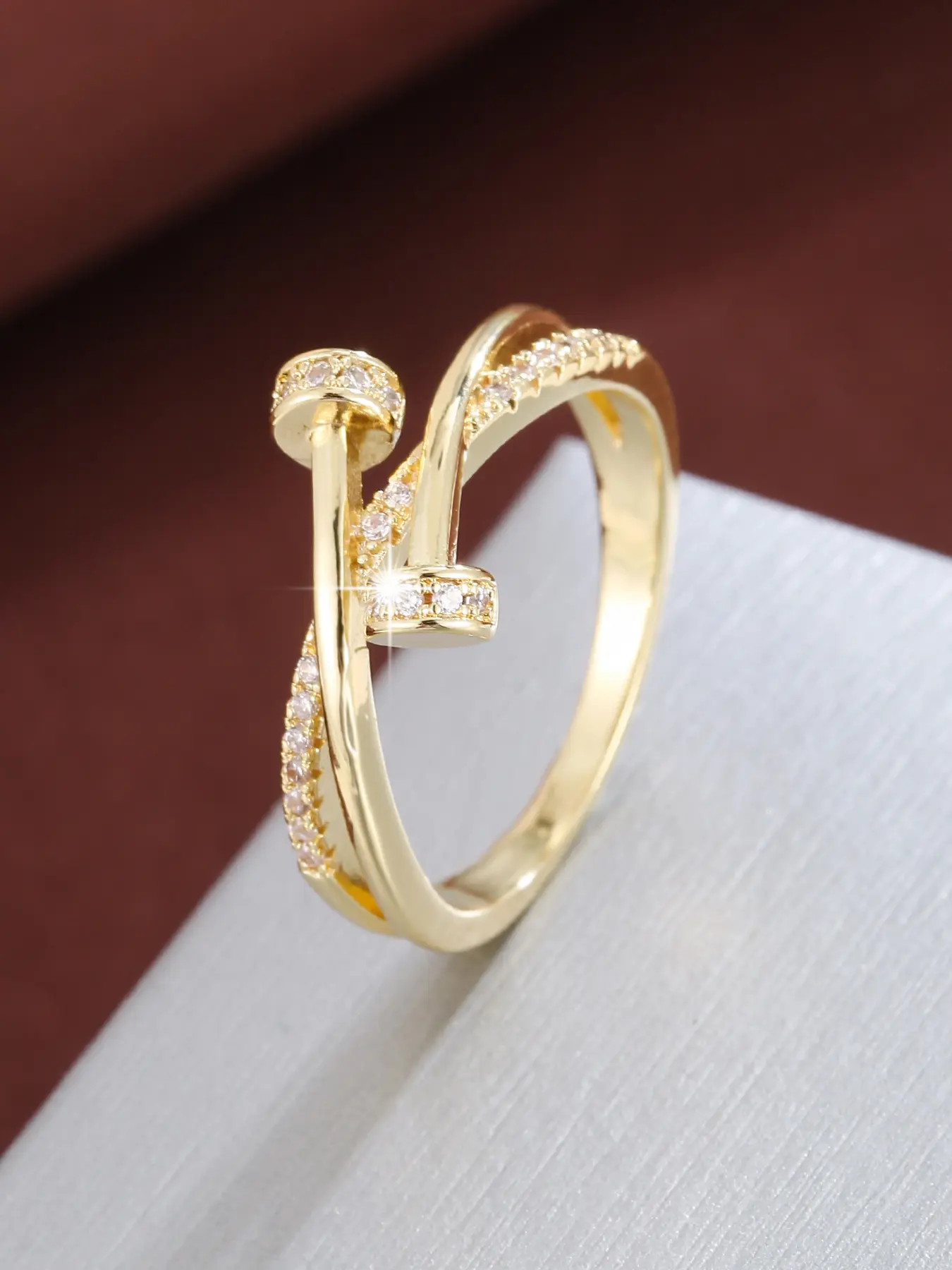 Women's Ring Design with Artificial Zirconia, Cubic Zirconia Rings, Synthetic Zircon Rings, Casual Gift Jewelry, Copper Material, All-Season Wear, Stylish Accessory, Beautiful Rings, Geometric Rings