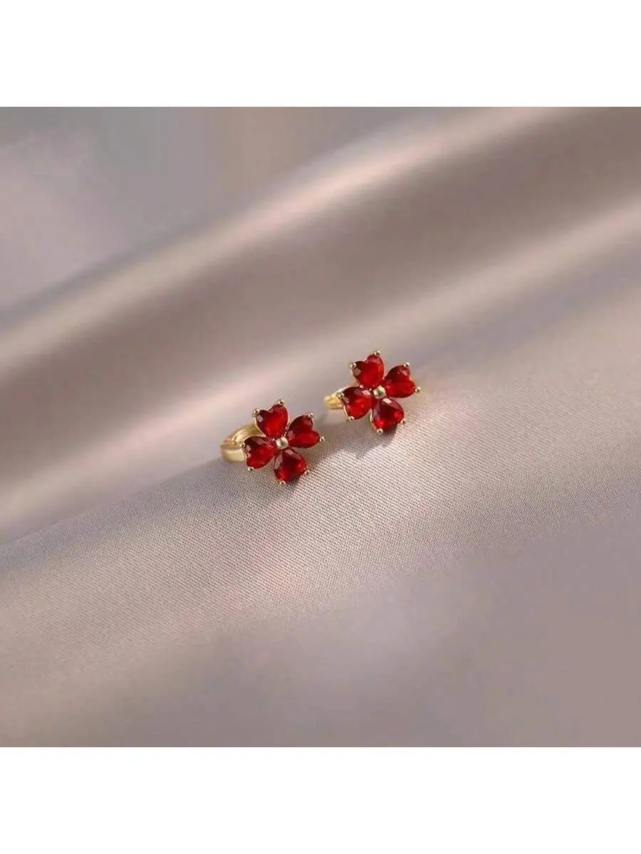 Simple And Compact Flower Earrings, Korean Version Four Leaf Flower Earrings, Simple And Elegant, Girls' Jewelry, Suitable For Girls, Give Gifts To Family And Friends