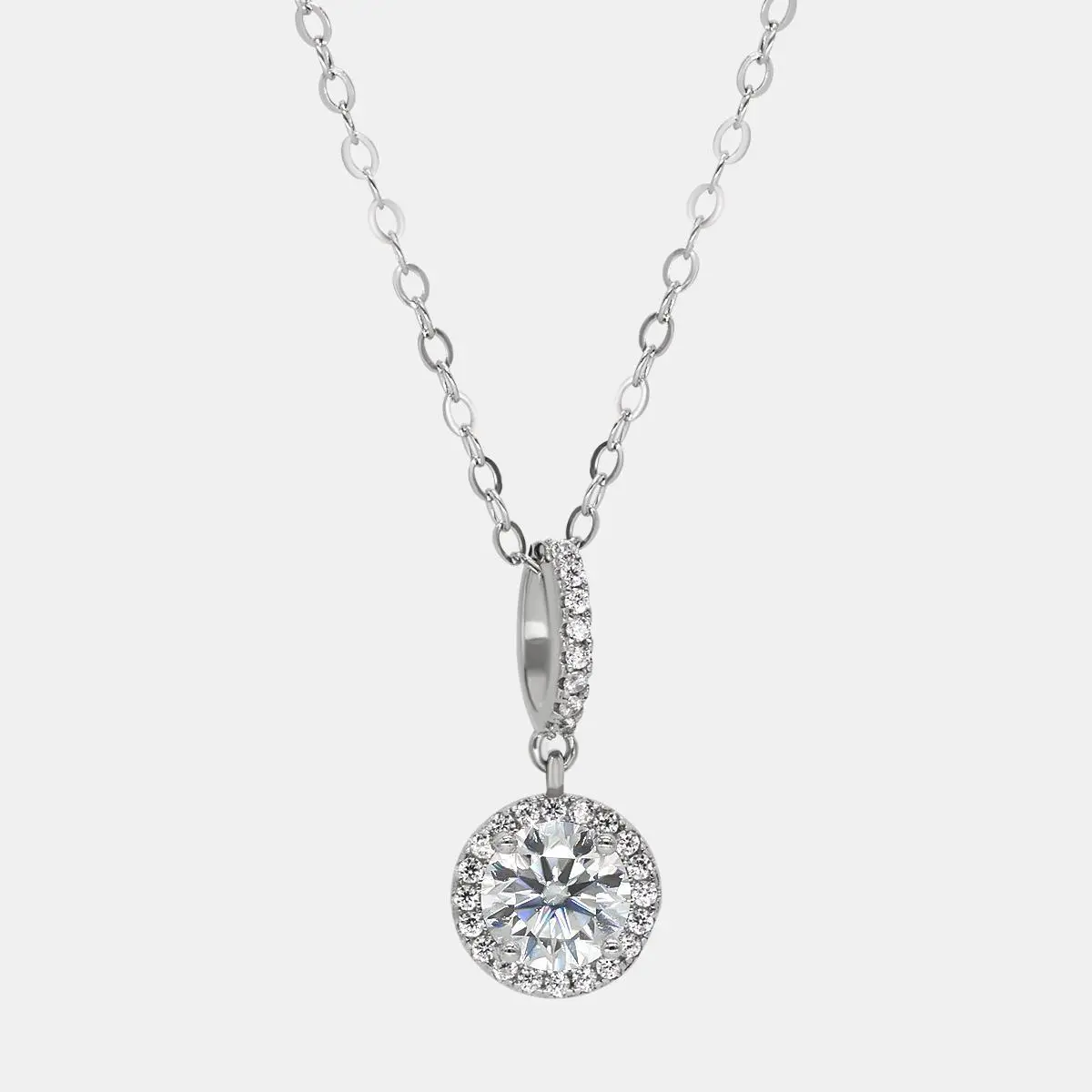 【21F】QuicklyDelivery，NOBonus-Halo Set 1 Carat Synthetic Moissanite Lined Pendant– Elegant and Classic Choice for Engagement, Wedding, or Special Occasions