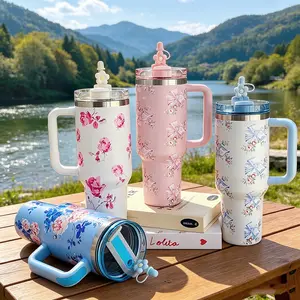 40oz Tumbler with handle and straw lid, Reusable water bottles,，double walled 304 stainless steel vacuum insulated design, can maintain low temperature for 20 hours, suitable for car cup holders, fashionable and portable water bottles, coffee cups