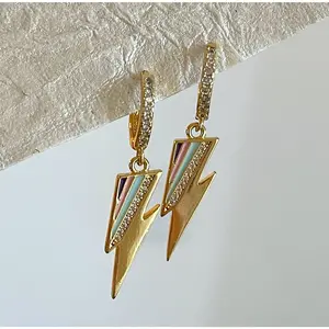 Huggies Lightning Huggies - Lightweight Design, Ideal for Everyday Use, Versatile for Various Activities