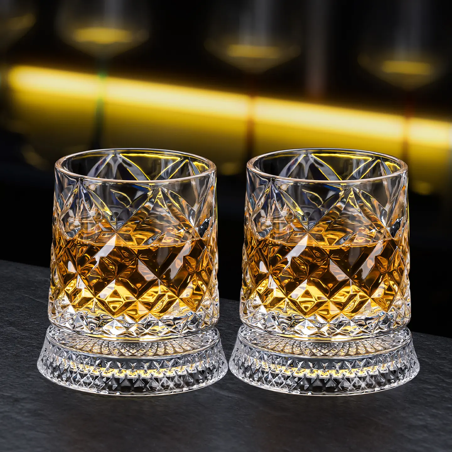 Rotatable Diamond Crystal Whiskey Glass, 275ml Heavy Weighted Spinning Tumbler Lead-Free Clear Glass Cup for Bar Home Office