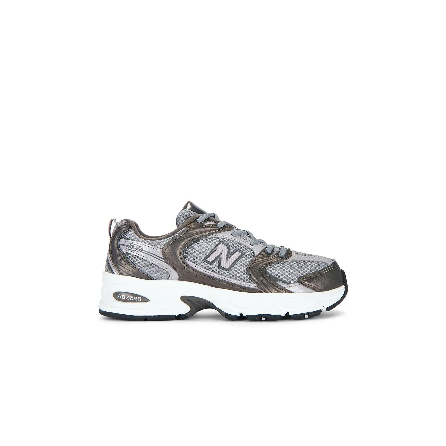 New Balance 530 Sneaker in Black Metallic & Truffle Salt