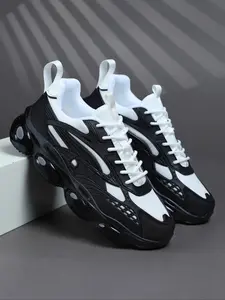 Men's Lightweight Running Shoes Breathable Low Top Sports Sneakers Shock Absorbing Rubber Sole Casual Training Shoes