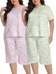 Women's Plus Size 2-Piece Breathable Fabric Fit Striped Short-Sleeve Pajama Set - Cute Lip Print Top, Capri Pants, Soft Women's Loungewear Home Sleepwear