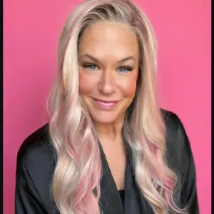 Watered Souls C1315909K Lilly Cupcake 24" Blonde Pastel blend Synthetic wig. 13x4 Lace front premium Futura fibers, 120 density,Scandinavian hairline  closed wefted  3 combs, 2 adjustable straps, Heat Tolerance 350. She comes with a free wig cap and gift.