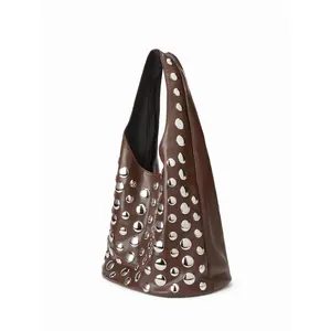 Cider RIVETED SINGLE-SHOULDER UNDERARM BAG