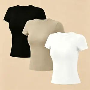 Buttery Soft Snatched Workout Set for Women Round Neck Slim Fit Yoga Gym Outfit Hourglass Figure Enhancing Flattering Athletic Wear