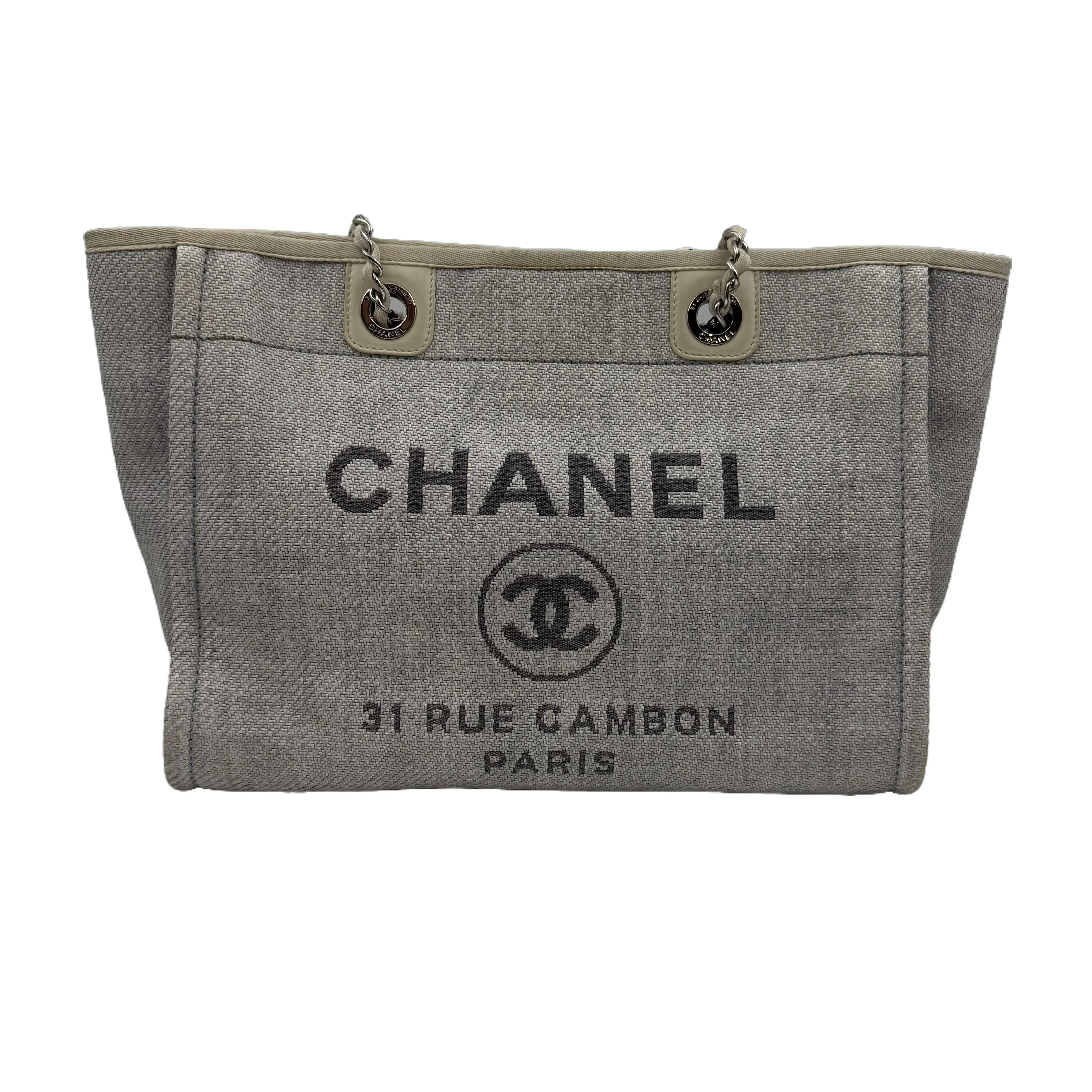Pre-owned CHANEL HZ8 Deauville Medium Beach Tote – Silver Grey Canvas 70615