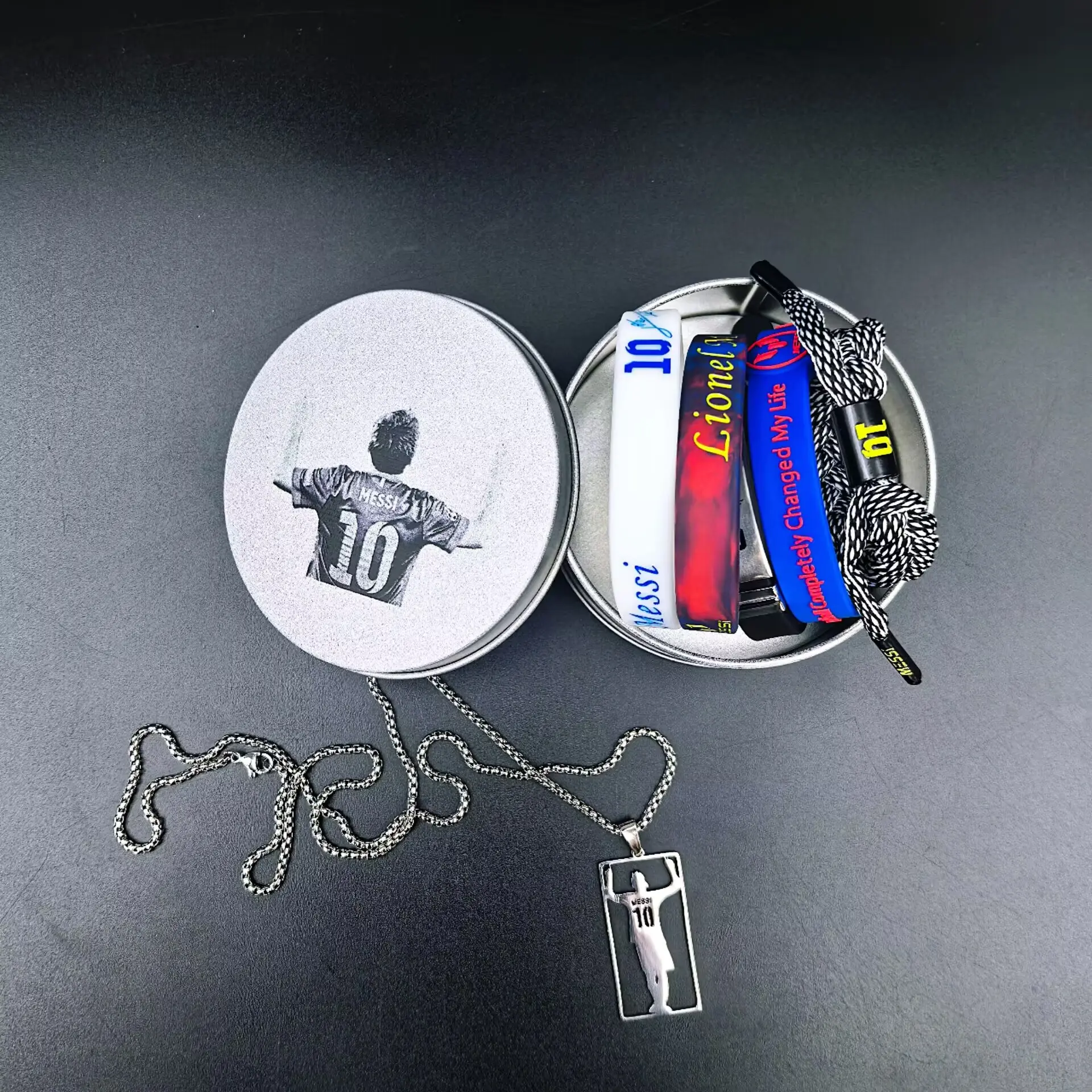 Commemorative Soccer Fan Sport Gifts Set with Titanium Steel No. 10 Necklace, 2 Fingers Up Pendant & 5 Flexible Fit Silicone Bracelets, Unisex, Two Fingers Up