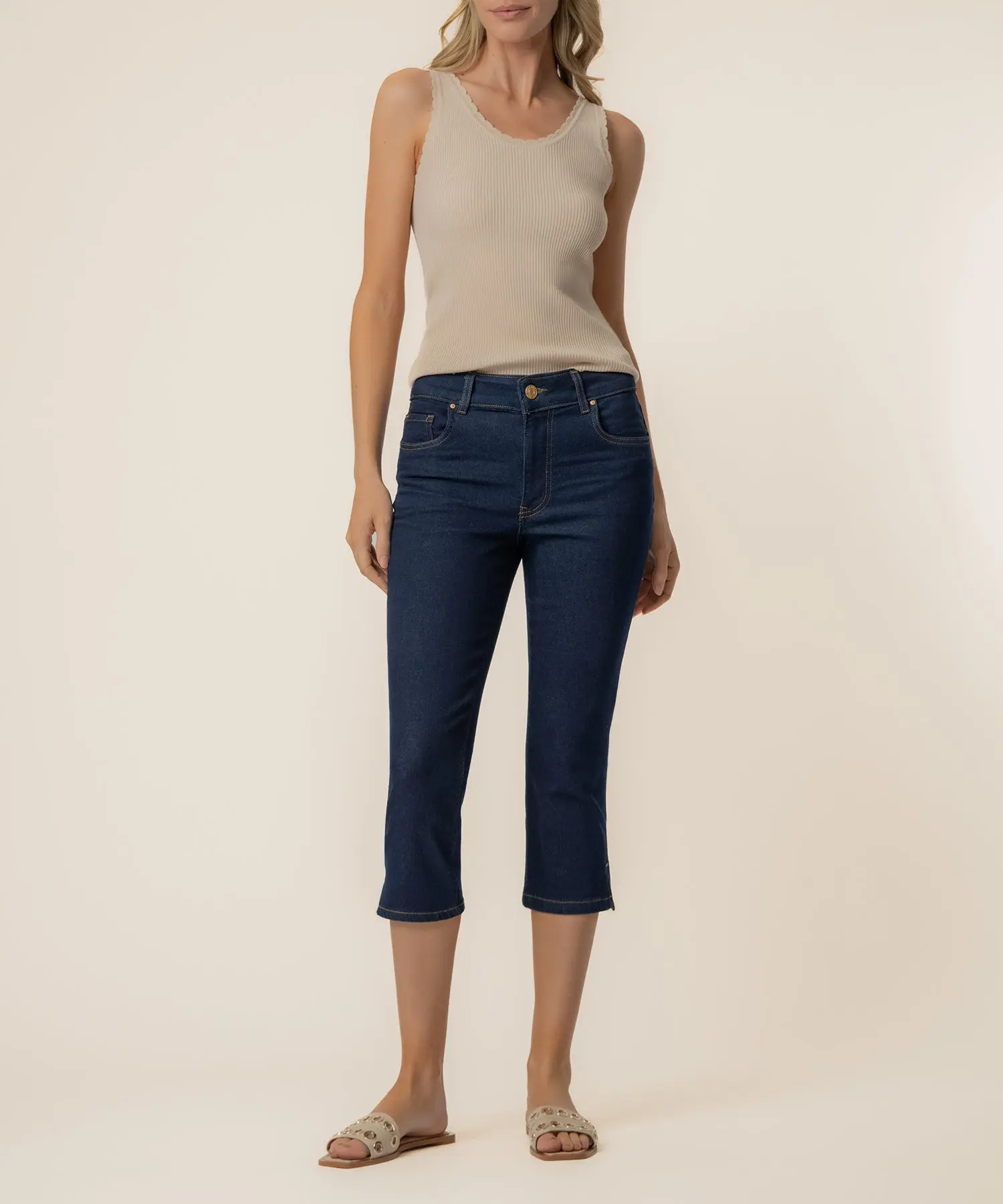 Gigi High Rise Capri, Exclusive in Sketch Wash