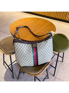 New style mommy bag for women, fashionable and versatile, large capacity, high-end feel, single shoulder crossbody large bag, commuter tote bag