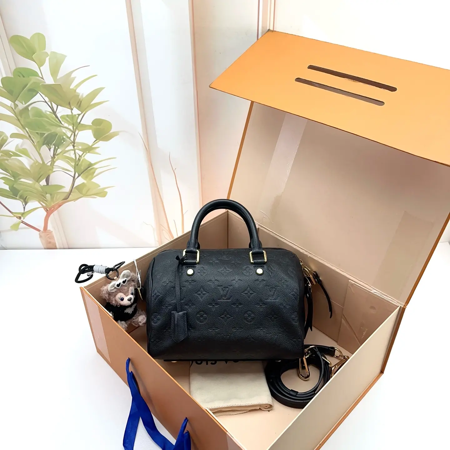 Pre-owned Louis Vuitton Black Monogram Empreinte Leather Speedy Bandouliere Crossbody Bag, 0801 Raye, 23850901