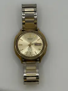 Pre-Owned Vintage 1975 Seiko Day-Date Men’s Automatic Watch