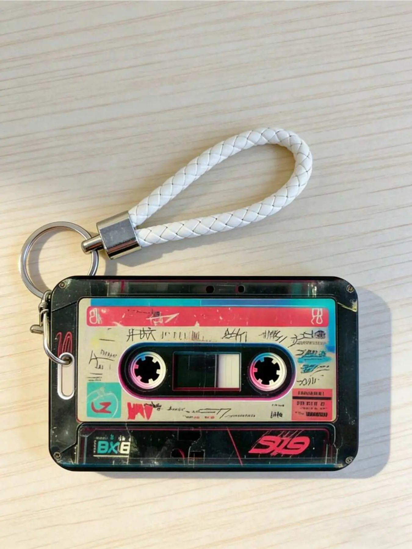 Retro Cassette Tape Style Card Holder, Sliding Design, Comes With Anti-Lost Lanyard, Durable, Can Be Used As ID Card Case, Vintage Nostalgic Style Card Wallet With Protective Storage Function