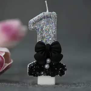 Birthday candles, black bowknot birthday cake candles, number candles, black sweet style birthday decorations, bowknot cake decorations, suitable for girls' birthdays and anniversaries