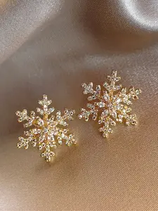 Elegant Women's Fashion High Quality Earrings with Snowflake Design, Luxury Style for Autumn & Winter Fashion, Perfect Holiday Gift for Christmas