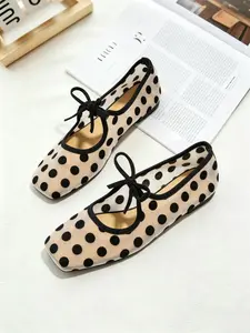 Women's Elegant Flat Shoes, Large Size Ballet Flats, Bow and Mesh Polka Dot Design, Versatile All-Season Footwear, Perfect for Vacations and Special Occasions