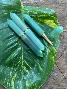 Handmade Green Aventurine Crystal Pen