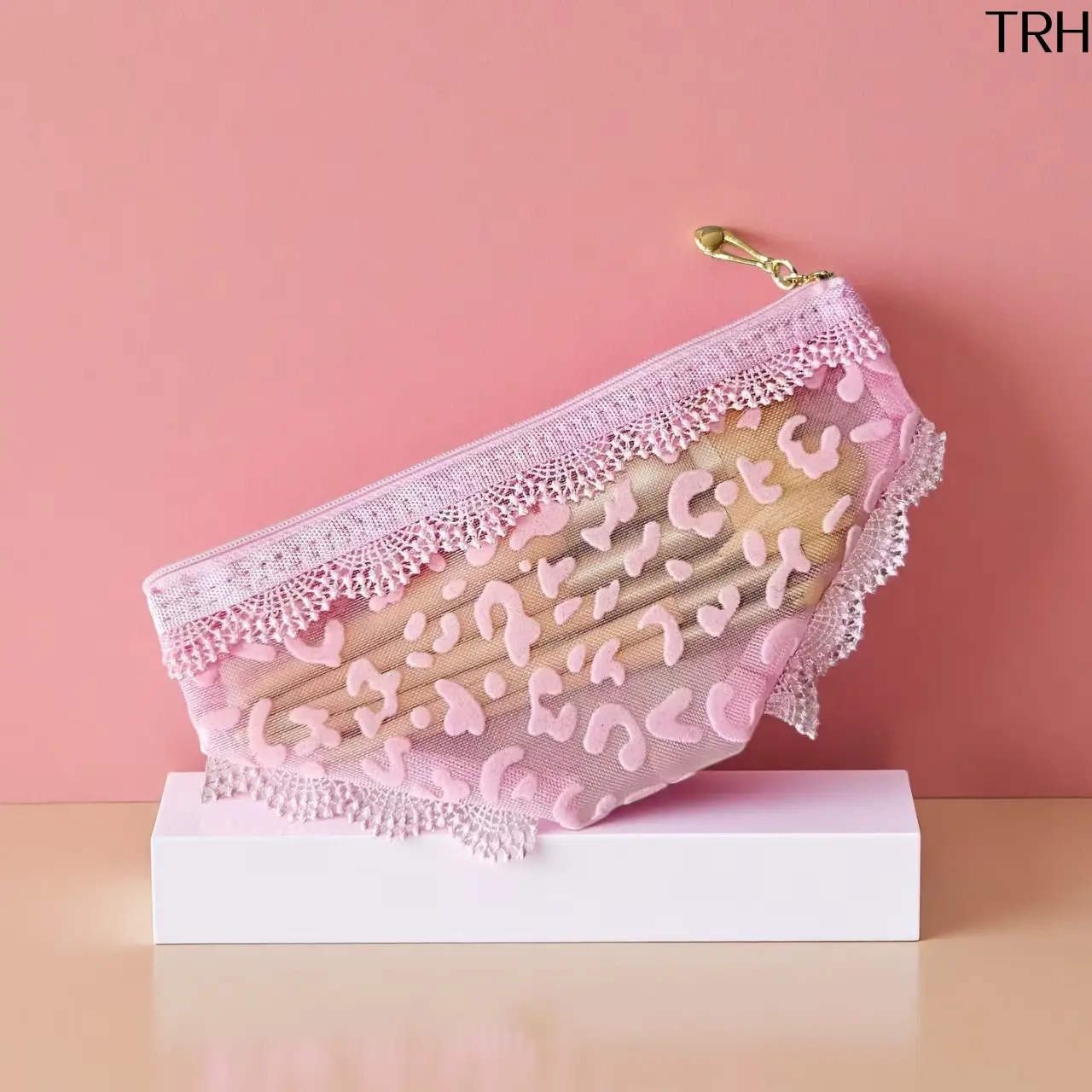 Leopard Lace Triangle Makeup Pouch For Women, Portable Sheer Cosmetic Brush Bag, Mini Travel Lipstick Eyebrow Pencil Storage Case, Y2K Cute Zipper Make Up Organizer, Lightweight Daily Beauty Accessory Bag