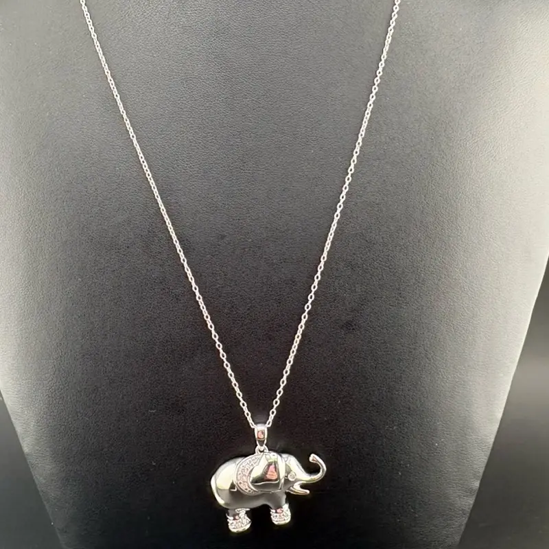 925 Silver Elephant Pendant Necklace - Unisex Metallic Chain, Adjustable 14-18 in Length, Suitable for Female Jewelry Enthusiasts