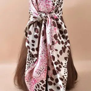 Fashion Leopard Print Head Scarves, Elegant Soft Comfortable Head Scarves for Women, Casual Versatile Head Scarves for Daily Wear