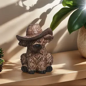 Resin Craft Decorative Figurine, Home Office Bookshelf Ornament, Home Ornaments, Creative Resin Art Sculpture, Unique Gift Idea for Any Occasion, Cow Statue
